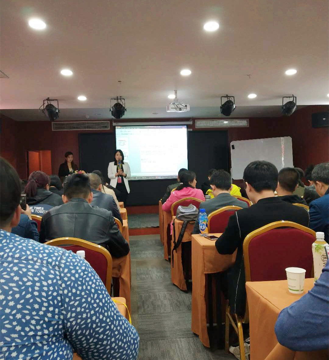 &#21315;&#20159;&#20307;&#32946;&#30331;&#24405;&#32593;&#31449;&#65288;&#20013;&#22269;&#65289;&#38598;&#22242;&#26377;&#38480;&#20844;&#21496;
